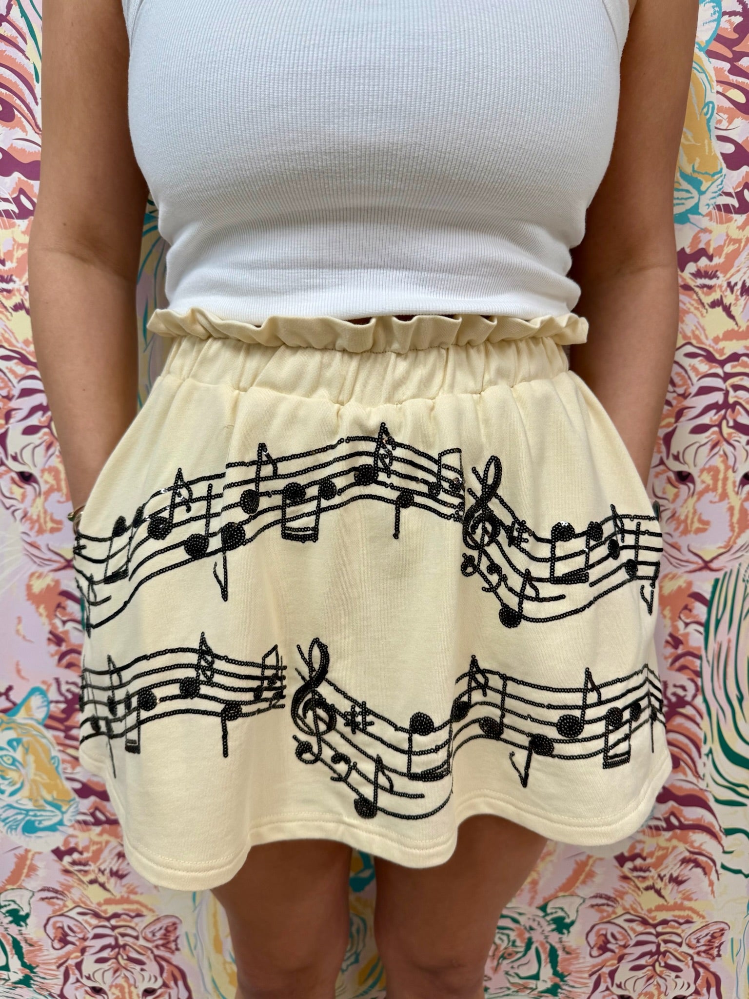 SAMPLE- BEIGE MUSIC NOTE SKORT