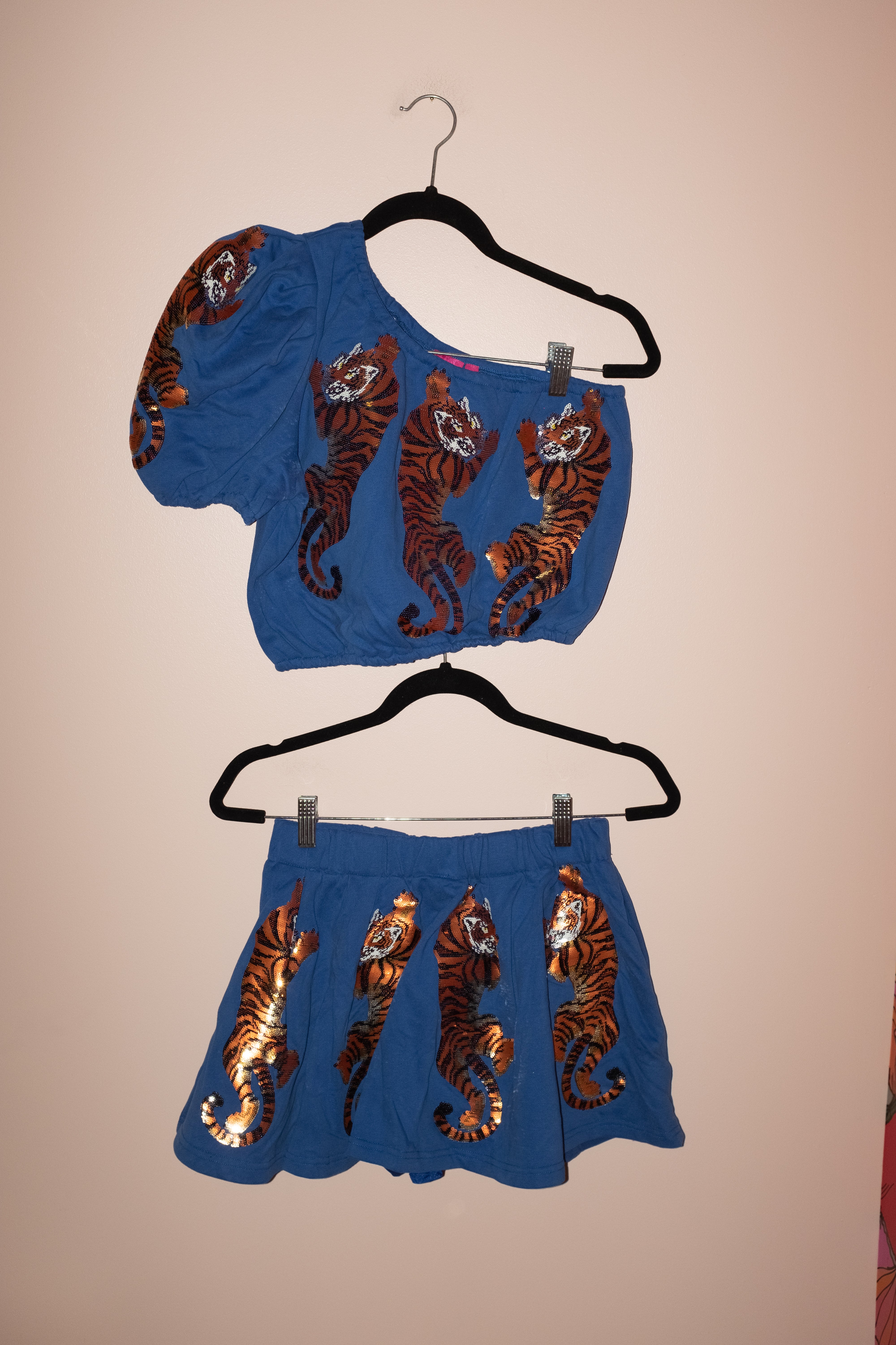 SAMPLE- ROYAL BLUE ONE SHOULDER CRAWLING TIGERS SET