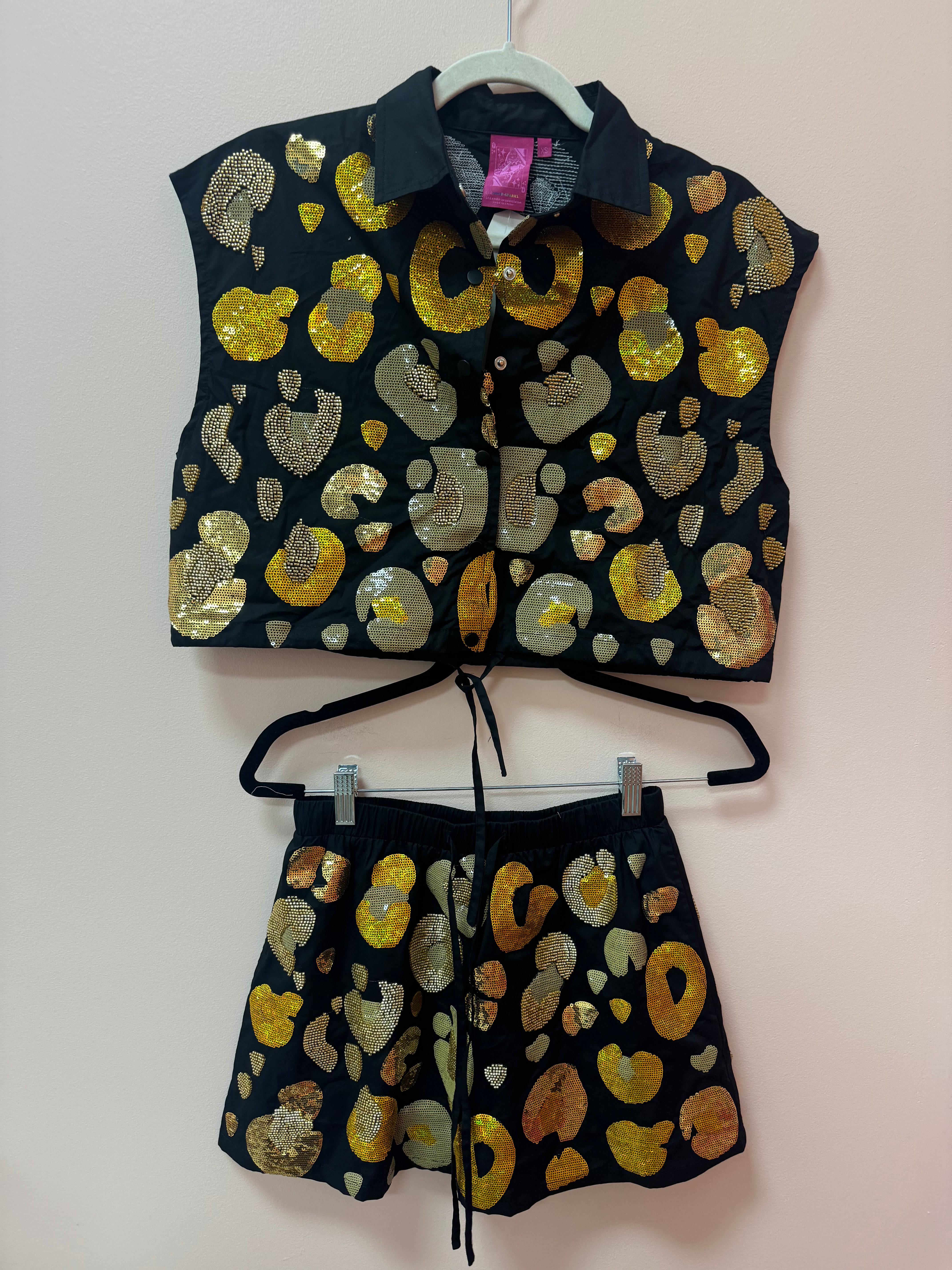 SAMPLE- BLACK & GOLD LEOPARD SEQUIN & SEAD BEAD COTTON COLLAR SET