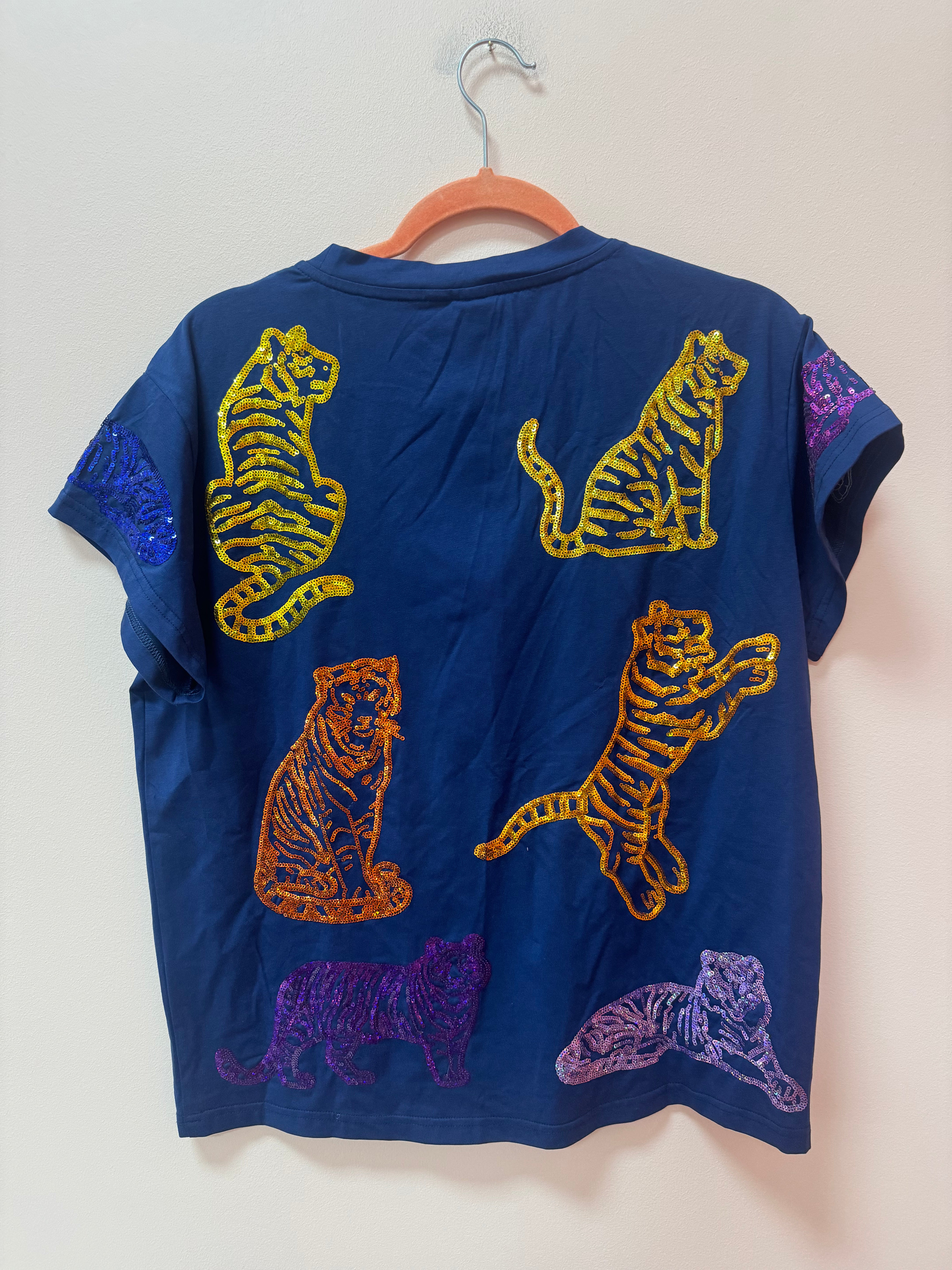 SAMPLE- NAVY OUTLINE TIGER TEE