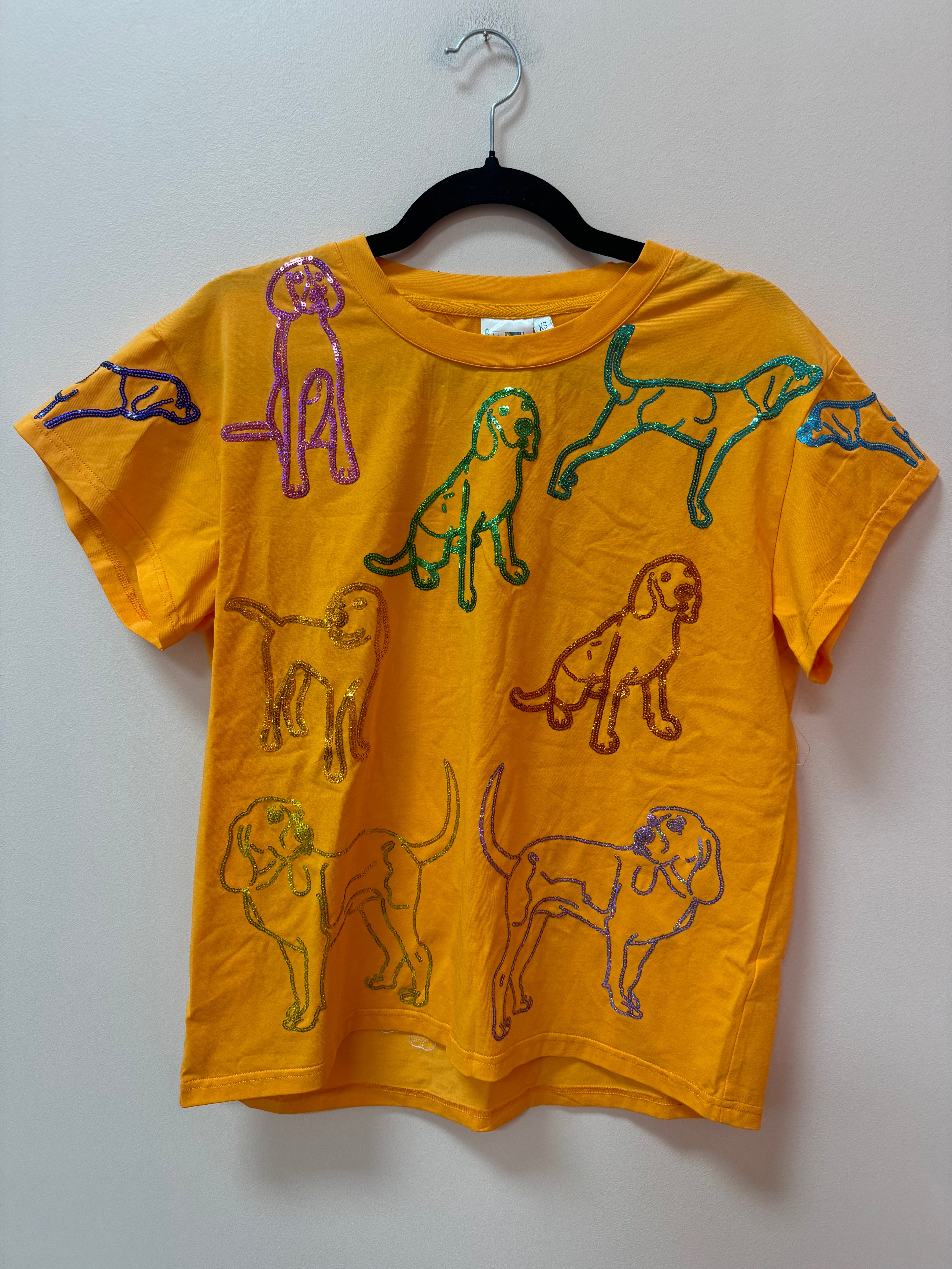 SAMPLE- LIGHT ORANGE OUTLINE HOUND DOG TEE