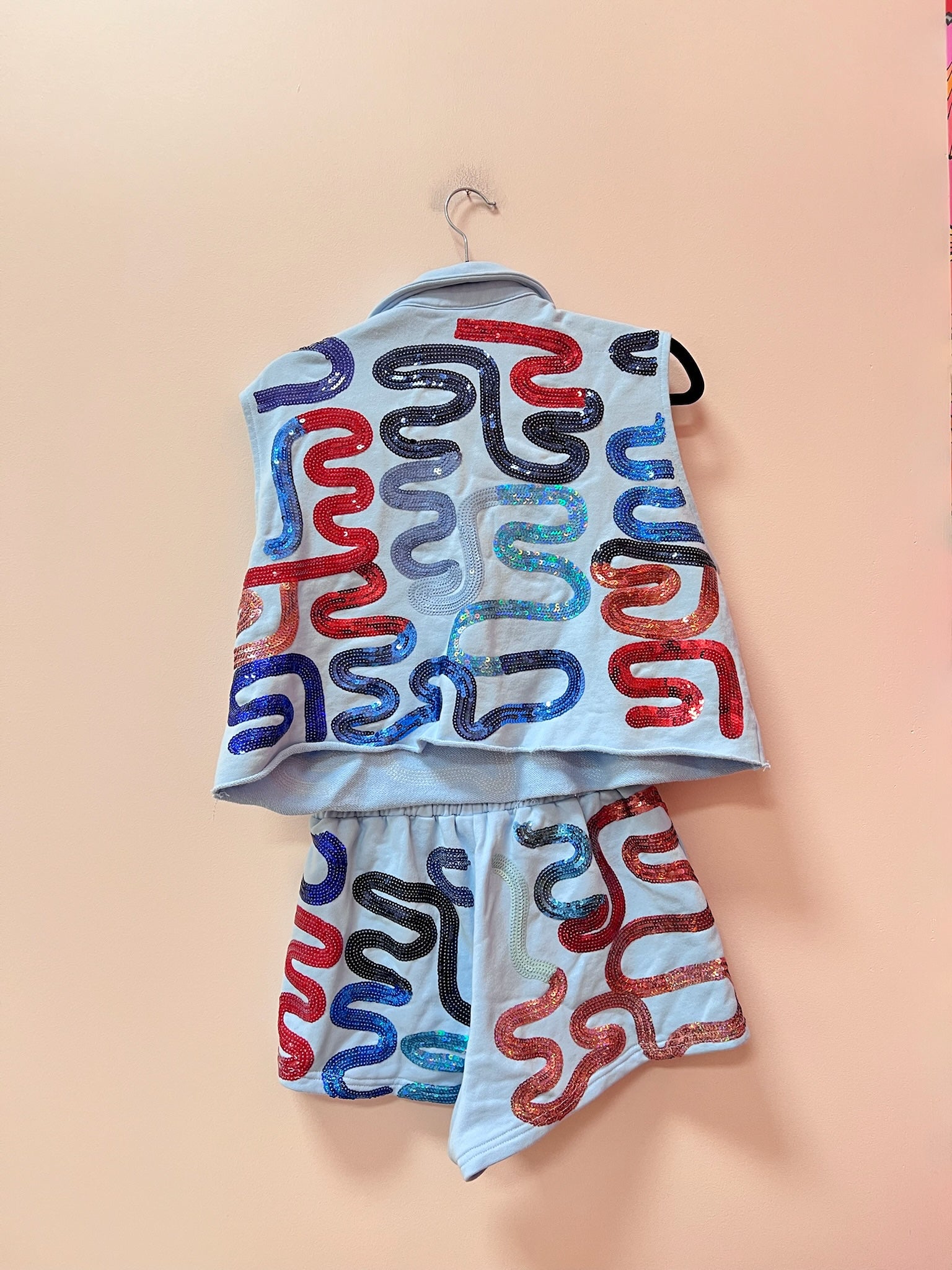 SAMPLE- POWDER BLUE, RED & ROYAL SQUIGGLE COLLAR TOP/SHORT SET