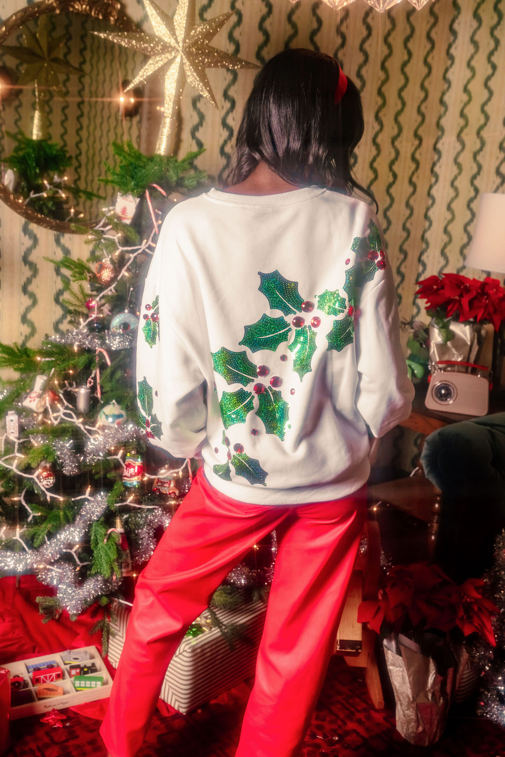 White Diagonal Holly Sweatshirt