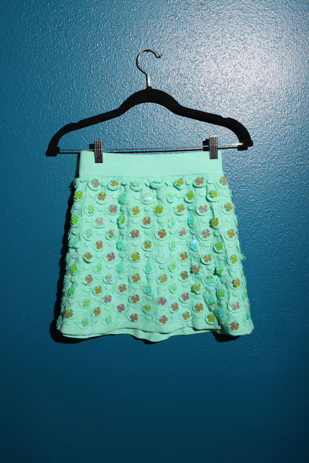 SAMPLE MINT GREEN FOUR LEAF CLOVER PAILETTE SWEATER SKIRT