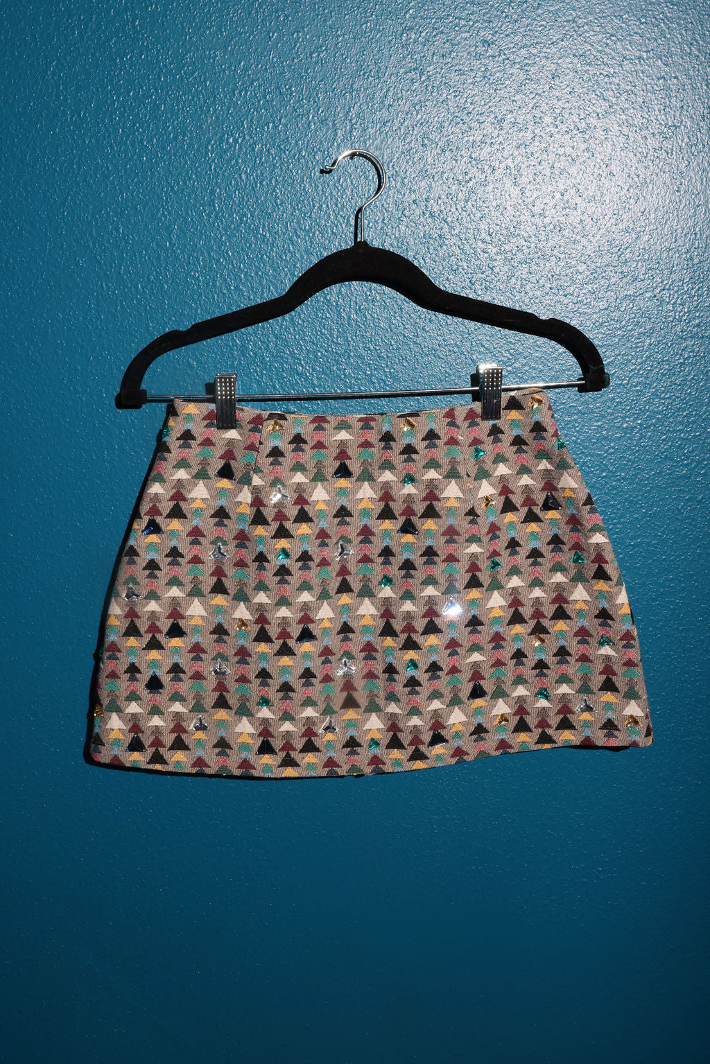 SAMPLE GREY MULTI TRIANGLE RHINESTONE SKORT