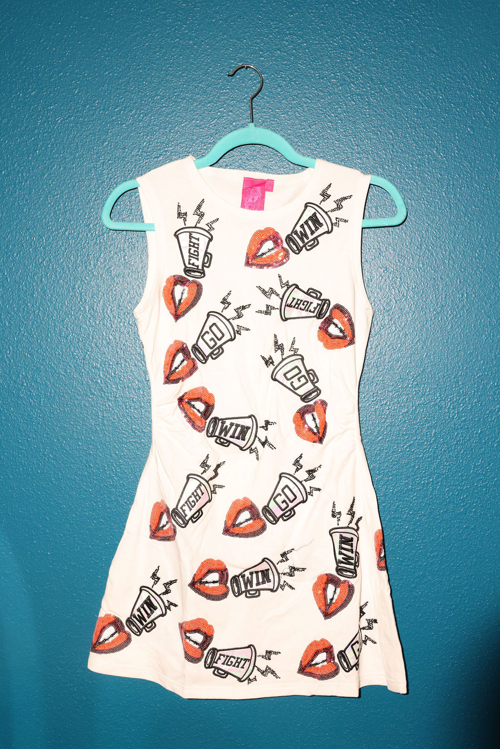 SAMPLE- WHITE, ORANGE & RED LIP CHANT TANK DRESS